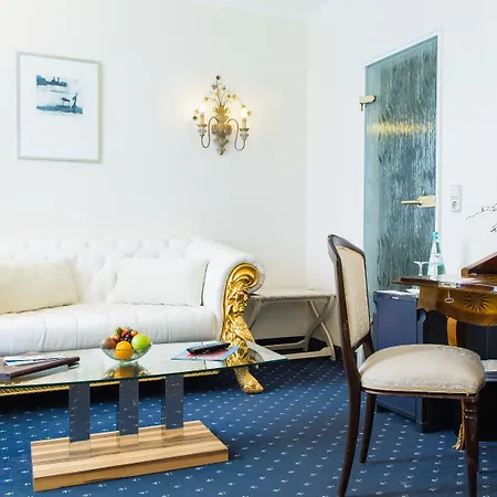 Holsteiner Hof - Timmendorfer Szálloda