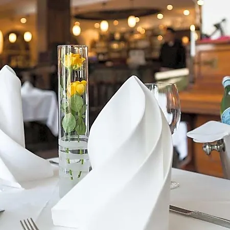 Holsteiner Hof - Timmendorfer Hotel 4*