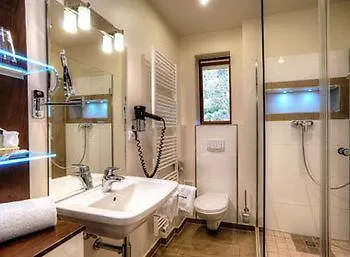 מלון Holsteiner Hof - Timmendorfer 4*
