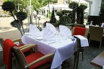 Holsteiner Hof - Timmendorfer Отель 4*