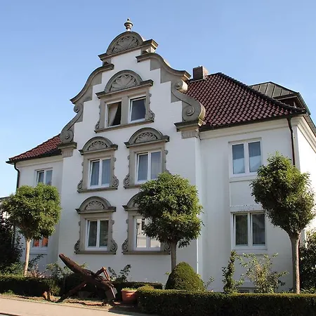 Holsteiner Hof - Timmendorfer Отель 4*