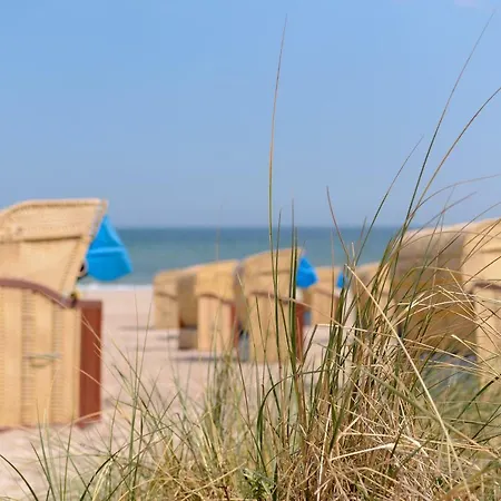 Holsteiner Hof - Timmendorfer Szálloda 4*