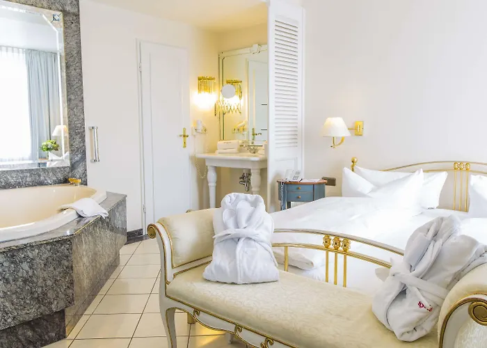 Holsteiner Hof - Timmendorfer Hotell